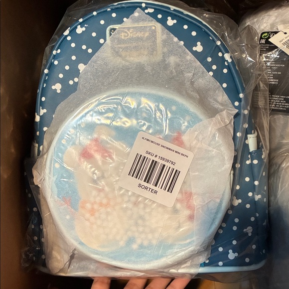 Loungefly Snowman Mickey & Minnie Snow Globe Backpack, Crossbody, & Wallet Set - Picture 14 of 16